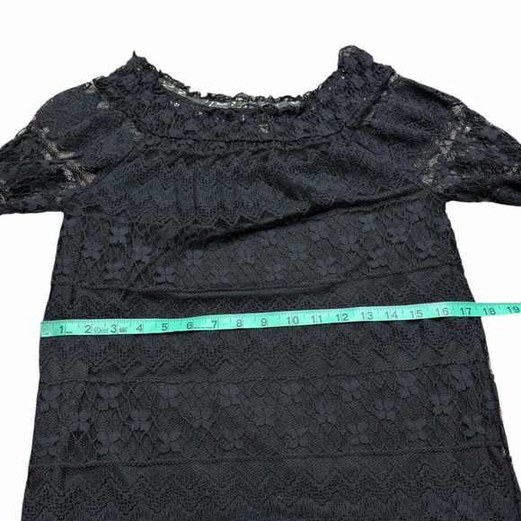 NWT American Rag Black Lace Overlay Off the Shoulder Long Sleeve Blouse - Small - Picture 13 of 16